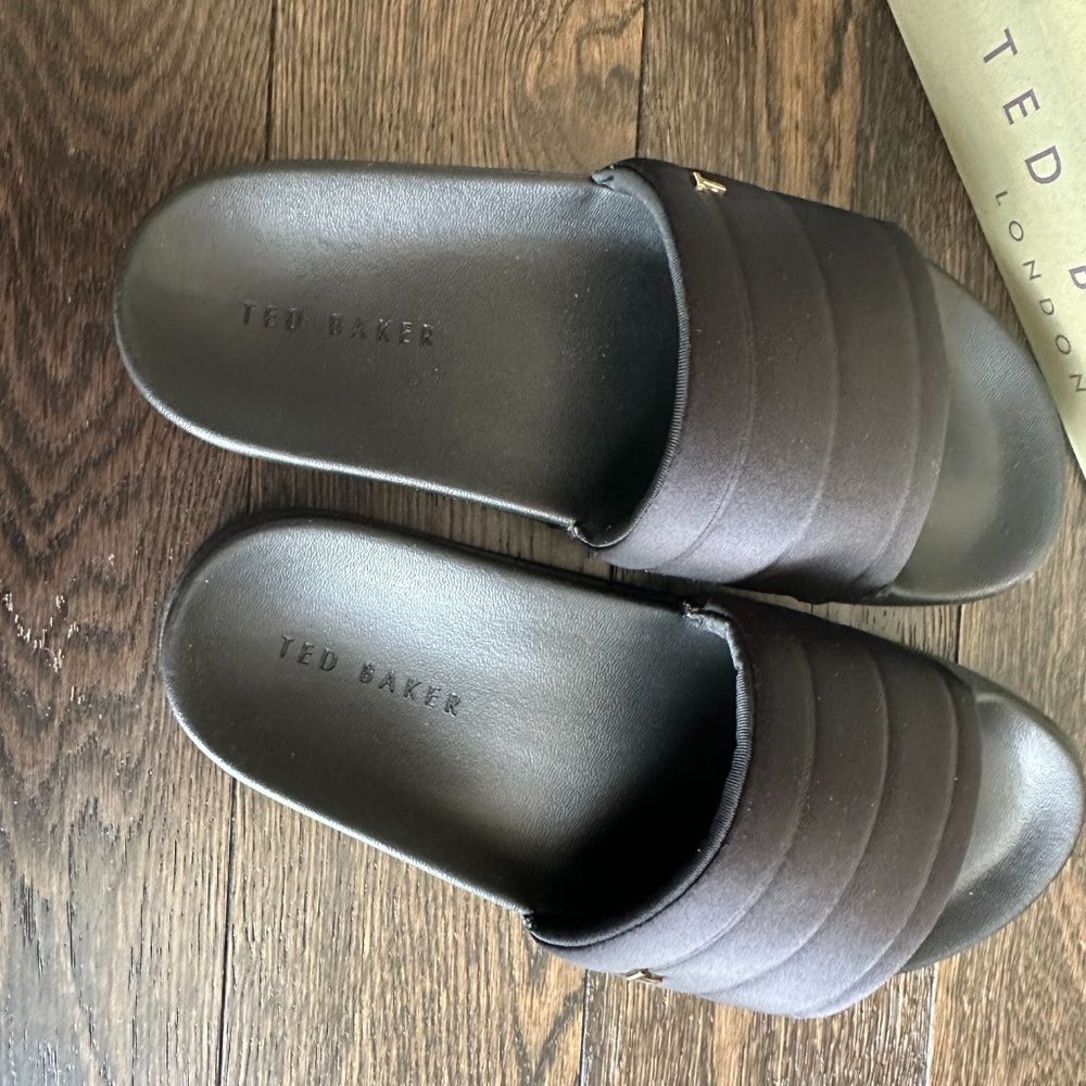 Ted Baker Slides - Picture 5 of 5